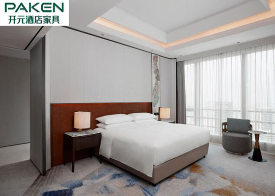 Entrata di tema Lux Trend Styles delle mobilie della camera da letto di colore di Hilton Hotel Group Design Single